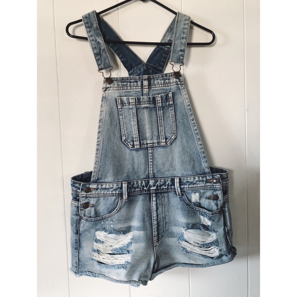 Forever 21 denim shorts overall